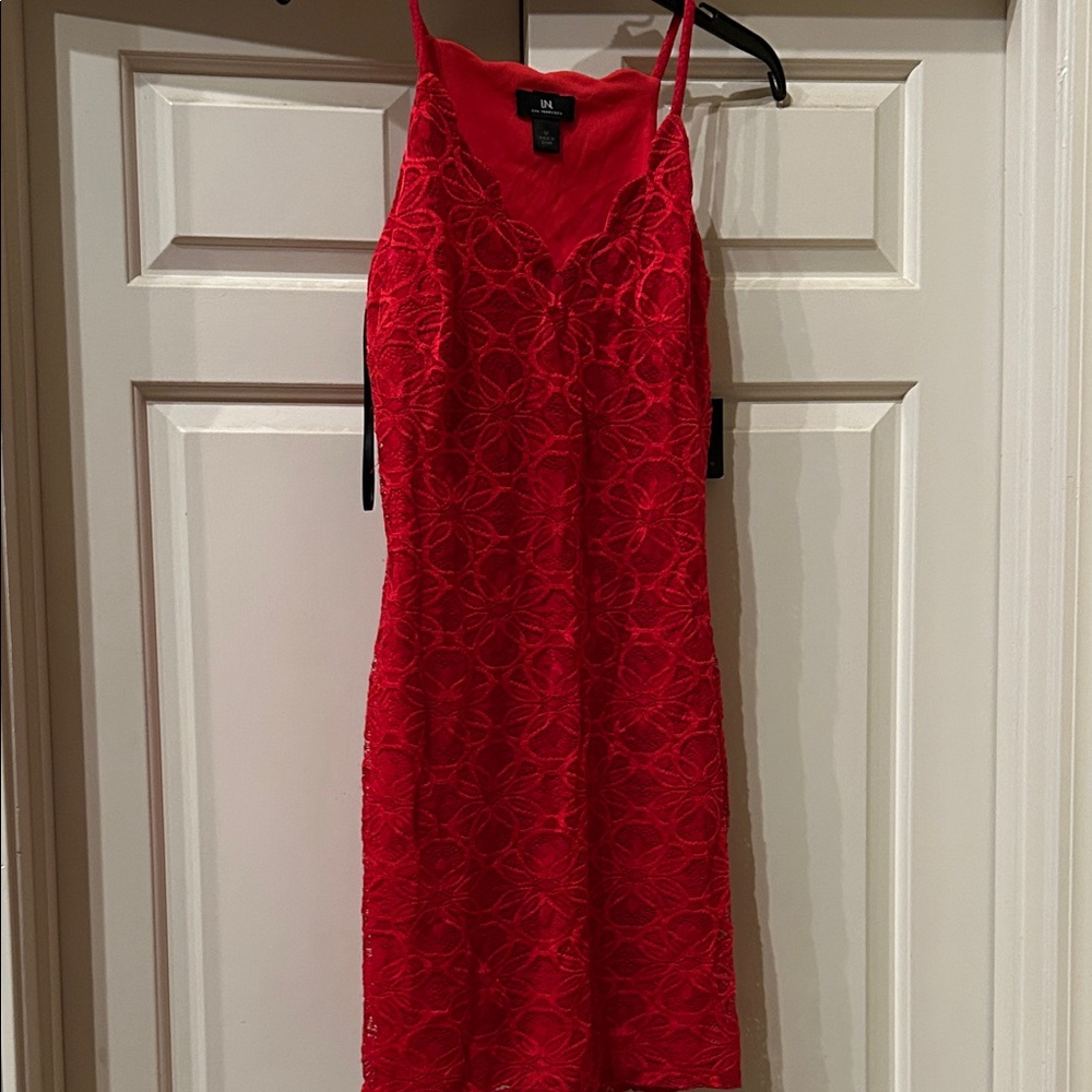 I.N. San Francisco Vibrant Red Garment size M